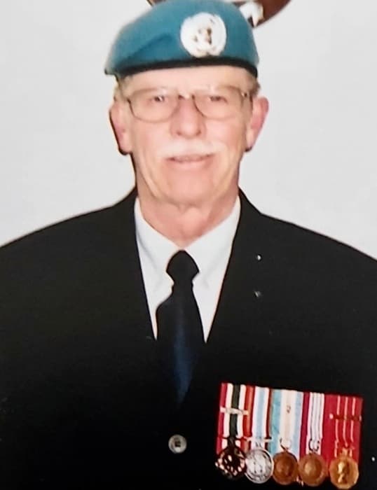 Lance Geoffrey Roche