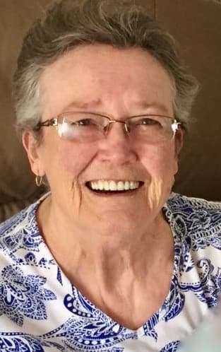 Lois Marie (Truitt) Squarek
